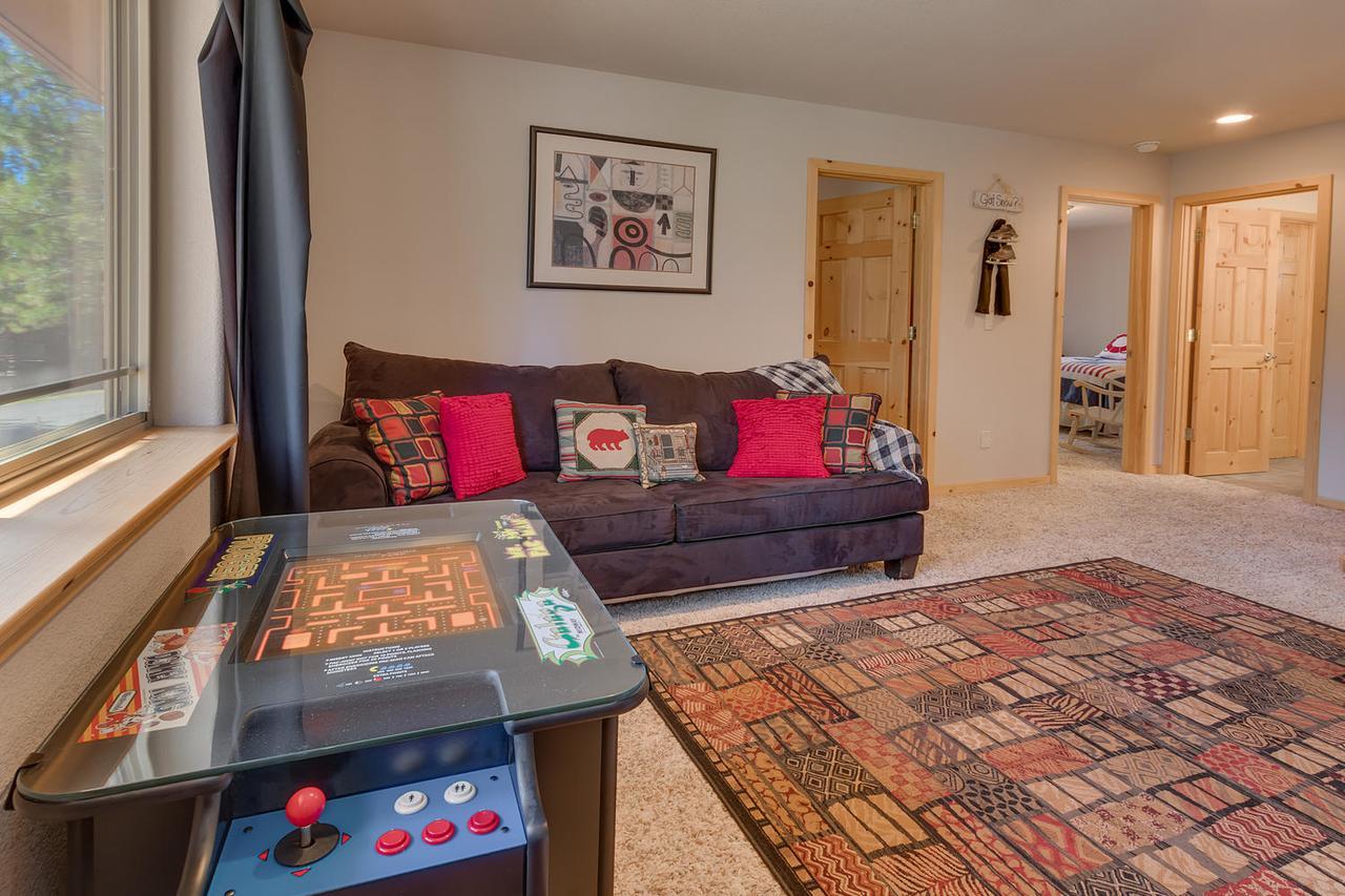 Sugar Pine Lodge - Four Bedroom Home Саус Лэйк Тахо Экстерьер фото
