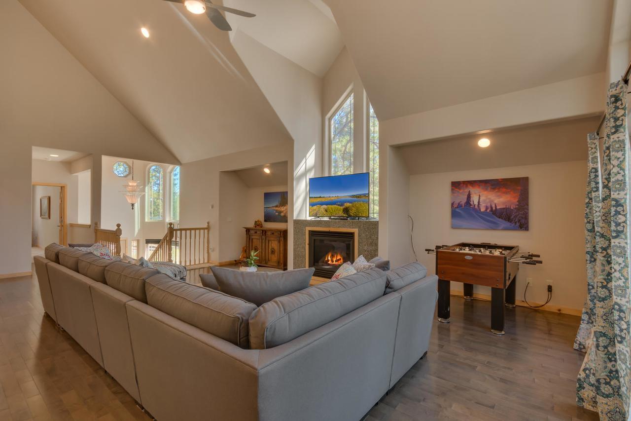 Sugar Pine Lodge - Four Bedroom Home Саус Лэйк Тахо Экстерьер фото